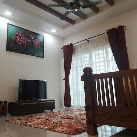 Villa Kasih D'Sarina à Jitra Extérieur photo